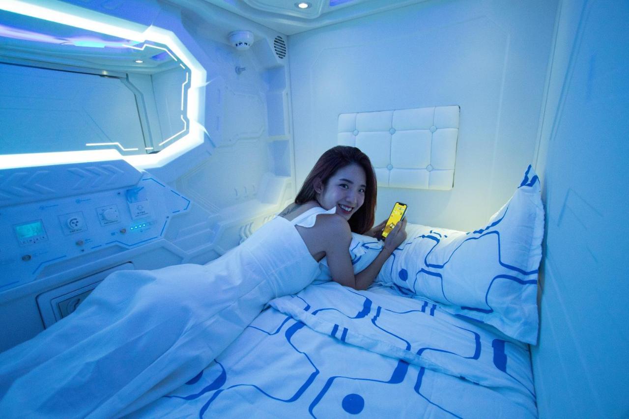 Jc Space Capsule Hotel Kuah Zewnętrze zdjęcie